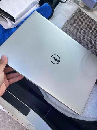 Ноутбук Dell на i7