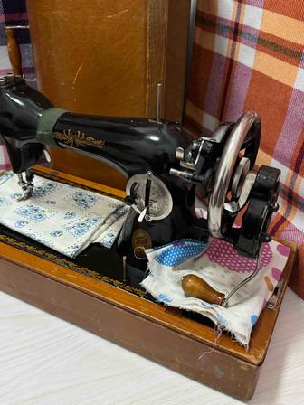 Швейная машина
