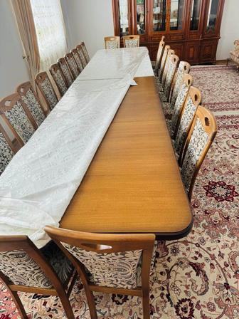 Продаю Белорусские стулья и стол