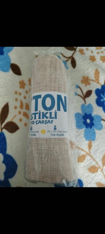 Простынь на резинке