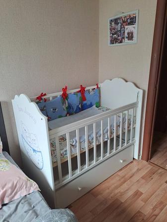 Продам детскую кровать для новорожденных