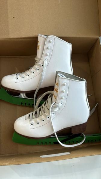 Коньки для фигурного катания