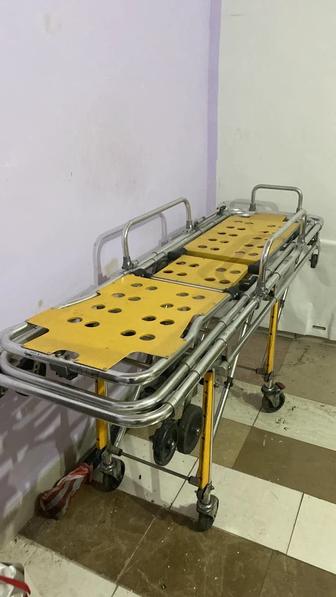 Медицинская каталка