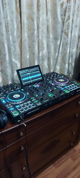 Denon Dj prime 4