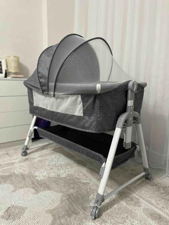 Детская кровать манеж