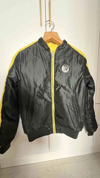 Демисезонная куртка на подростка