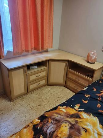 Продам спальный гарнитур