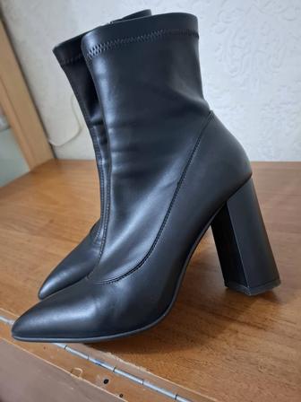 Продам ботильон