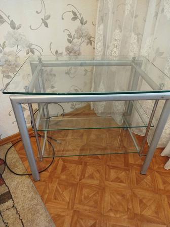 Журнальный столик