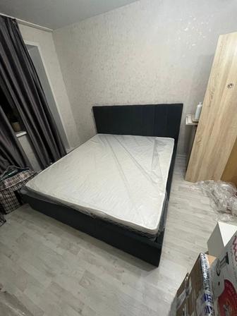 Кровать 180х200