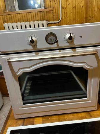Продам духовку