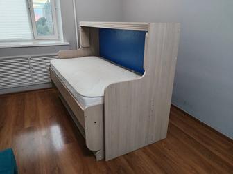 Кровать-стол трансформер