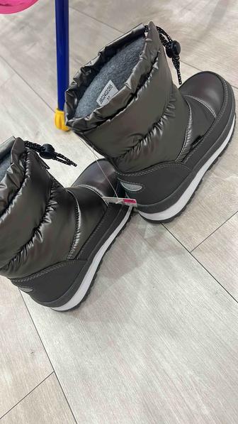 Дутики для девочки