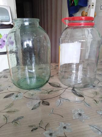 Продам 3-х литровые банки для консервации.