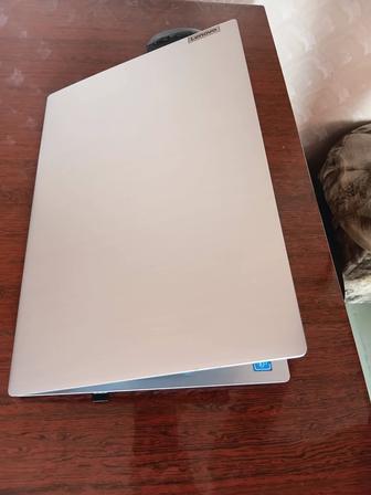 Отличный шустрый ноутбук Acer