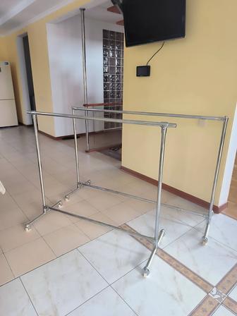 Напольные вешалки стойки для одежды