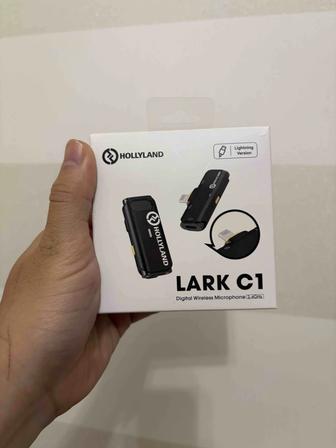 Продам петличку hollyland lark c1