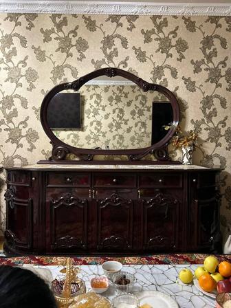 Продаётся тумба с зеркалом