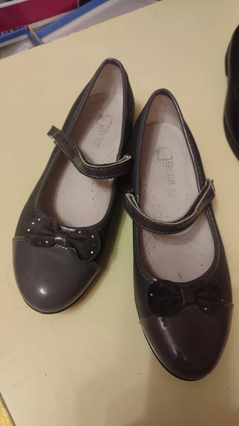 Туфли для девочки