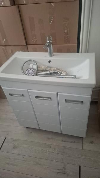 Продам Б/у ванну и умывальник
