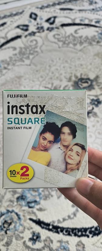 FUJIFILM instax SQUARE Instant Film