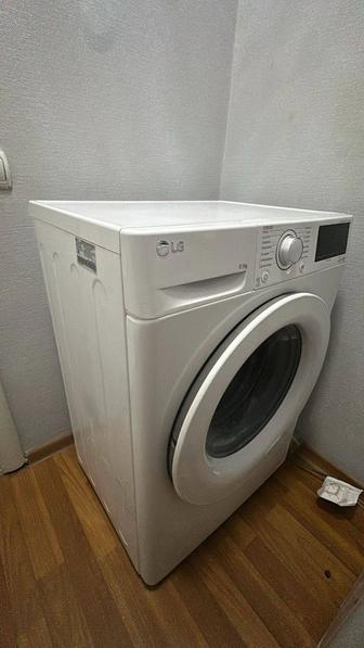 Продам стиральную машину