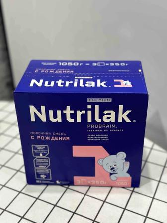 Продам детскую смесь Nutrilak