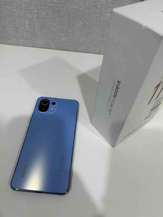 Продам Xiaomi 11 lite 256gb 5G