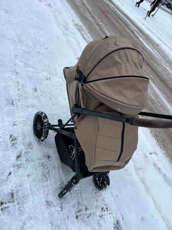 Зимняя коляска Tomix Kelly