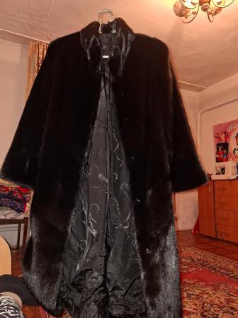 Норковая шуба черный бриллиант