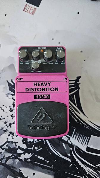 Педаль distortion