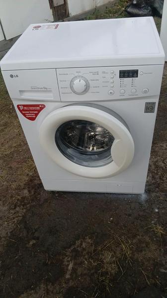 Продам стиральную машину