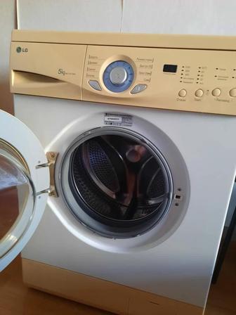СРОЧНО продам стиральную машинку