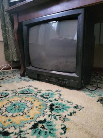 Продам телевизор