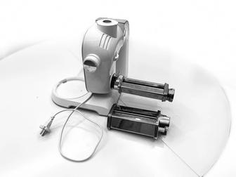 Кухонная машина Bosch MUM5