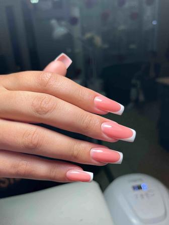 Маникюр,наращивание ногтей