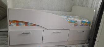 Продам детскую кровать