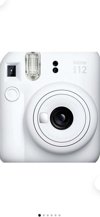 Фотоаппарат моментальной печати Instax Mini 12 инстакс (плёнка в подарок)