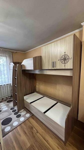 Продам двухъярусную кровать