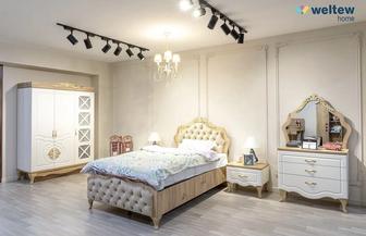 Спальные гарнитуры