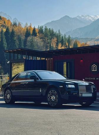 Роллс Ройс без водителя и также с водителем Rolls Royce вип авто прокат