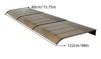 Козырек из поликарбоната над дверью с простым креплением.