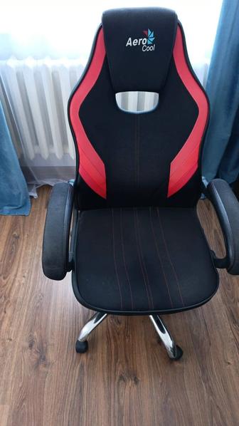 Продам Игровое кресло AeroCool (б/у) в хорошем состоянии.