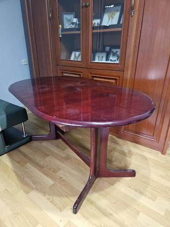 Деревянный раскладной стол