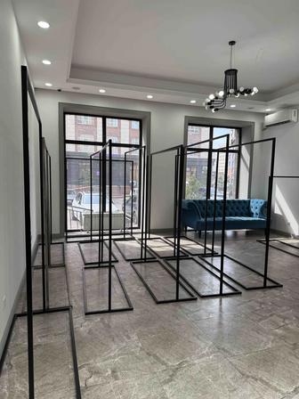 Срочно продам 15 штук торговых рейлов