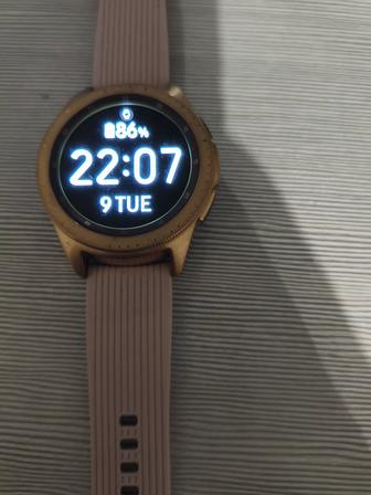 Продам женские часы