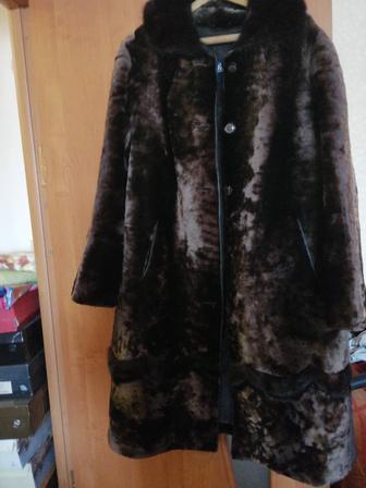Шуба мутон с норковым воротником