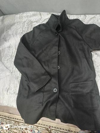 Продам пальто черное на весну