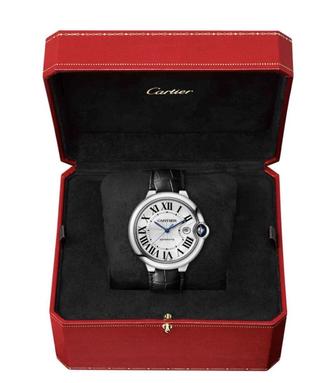 Продам оригинальные швейцарские часы Cartier Ballon Blue.Сталь 42 мм.