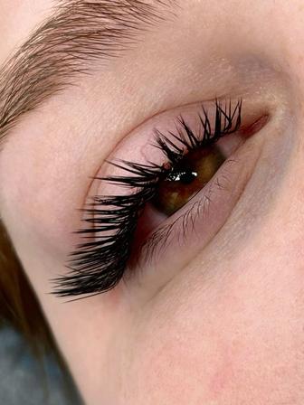 Наращивание ресниц